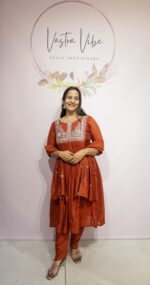 ORANGE MUL CHANDERI WITH AARI JARI WORK SUIT - Image 2