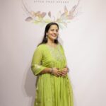 PREMIUM MUL CHANDERI WITH JARDOSI WORK SUIT